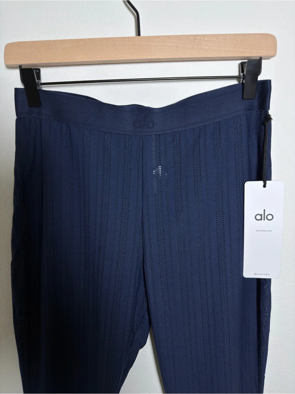 ALO Yoga Navy High Waist Euphoria Pointelle Semi Sheer Leggings Size Large NWT